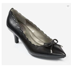 ME TOO Caprice Scalloped Edge Leather Kitten Heel, Black 9M
